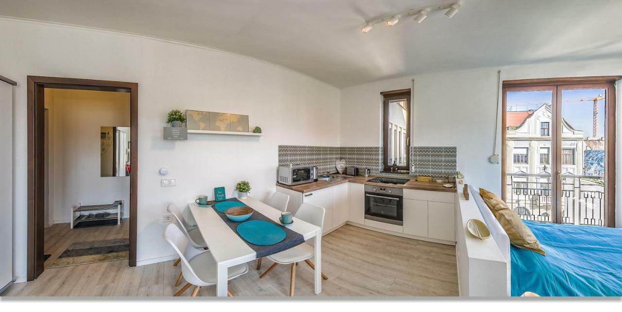 Sunny Deluxe Apt. & Terrace Budapest Esterno foto